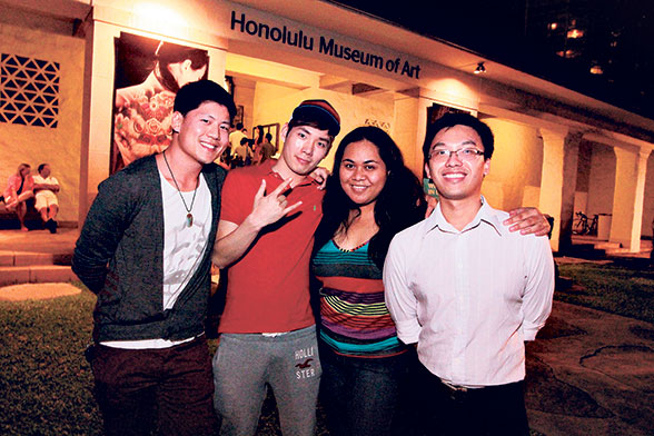 Honolulu Street Pulse » PICS Art after Dark