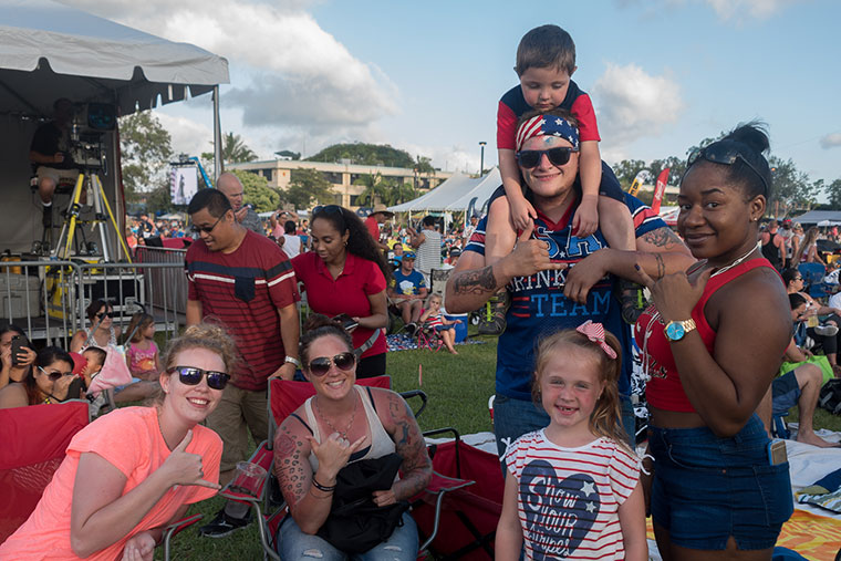 Honolulu Street Pulse » PICS Fourth of July Celebration at Schofield